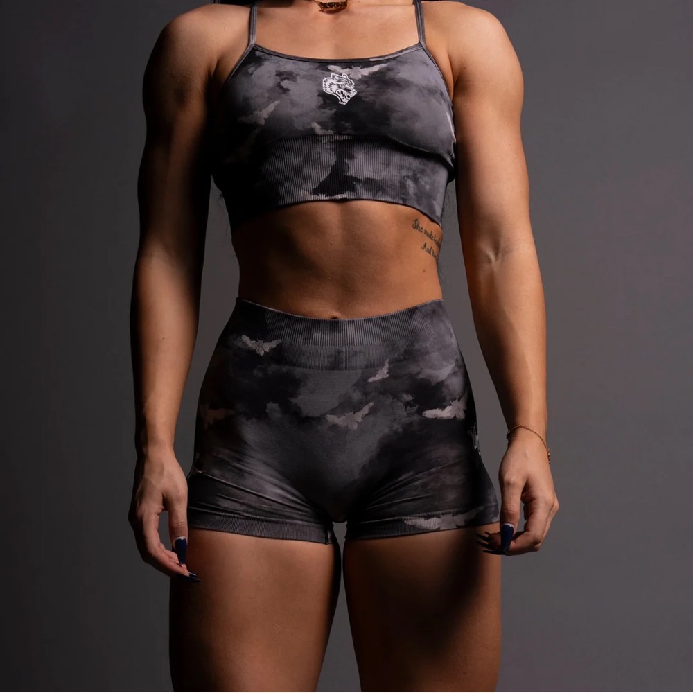 DarcSport Everson Seamless Set in Black Death Moth Ghost Clouds
